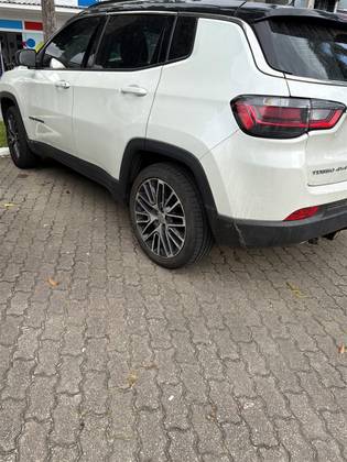 JEEP COMPASS 2.0 TD350 TURBO DIESEL LIMITED AT9
